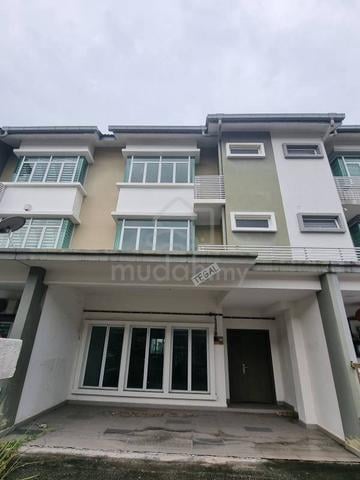 Cheapest In Cassava 22x75 Bandar Puteri 3 Storey Klang Gated Guarded 1