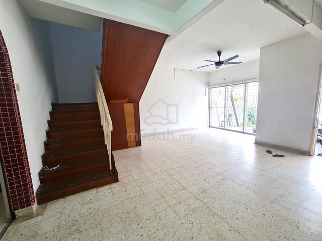 Good Location! 2 Storey, Taman Daya, Kepong [Basic/Extended/Well Kept] 1