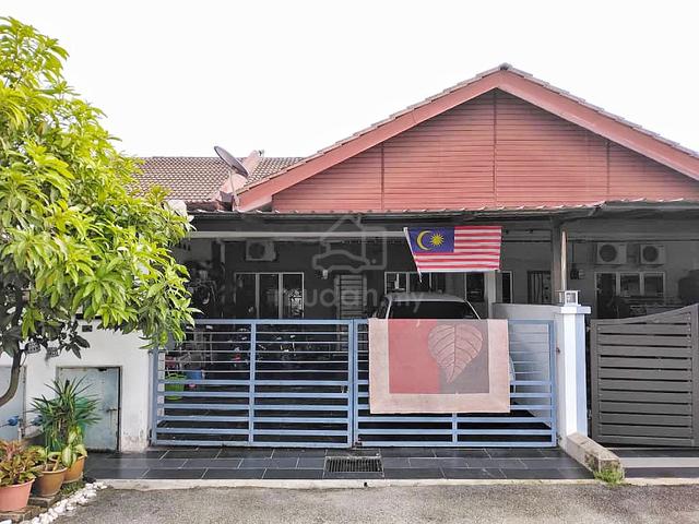 [💥RENoVATED]SINGLE STOREY TAMAN IXORA SEPANG 1