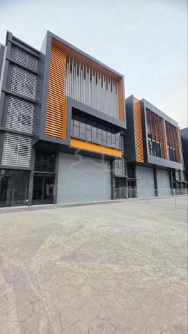 CORNER UNIT Brand New 2.5 Storey Factory / Warehouse @ Meru, Klang 1