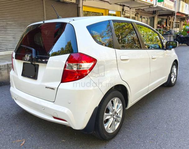 2013 Honda JAZZ 1.5 FACELIFT (A) - 5