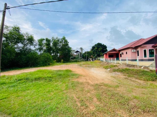 Satu Lot Tanah Dungun Hendak Disewakan 1