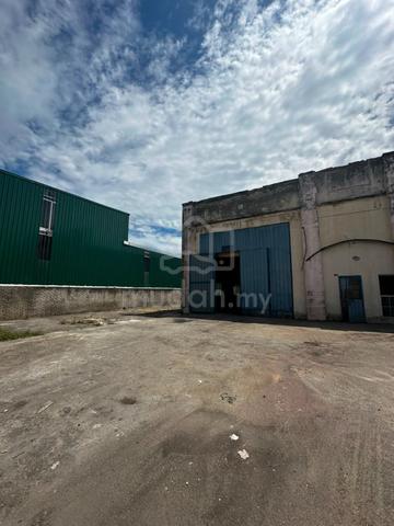 Nilai nice area 1 storey semi-D land size 7,201 sqft 1
