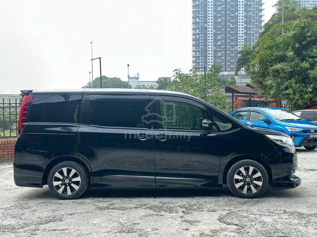 2017 TOYOTA NOAH 🏆8 SEATER REVERSE CAM /LOW MILEs - 5