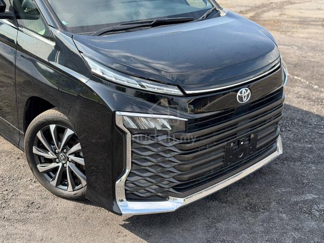 2023 Toyota VOXY 2.0 S-Z (A) - 3
