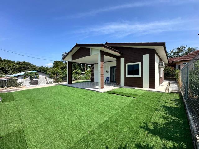 (Freehold Seaview) Bungalow / FULLY FURNISHED /PANTAI PUTERI / Klebang 1