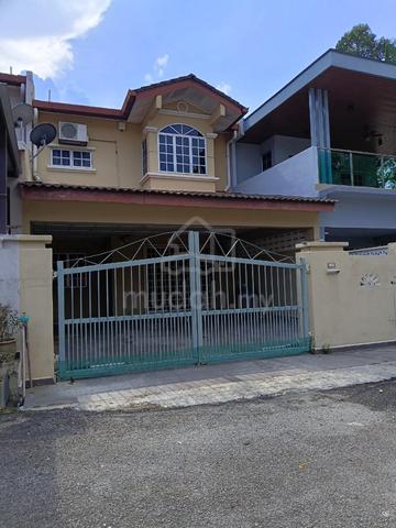 Taman Bukit Kepayang 2 storey house new paint near Aeon mall 1