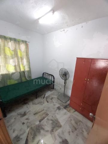 Bilik Sewa Seri Tanjung Bandar Baru Bangi Seksyen 7 LELAKI 1