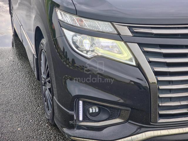 2019 Nissan ELGRAND 2.5 HIGHWAY STAR S (A) - 4
