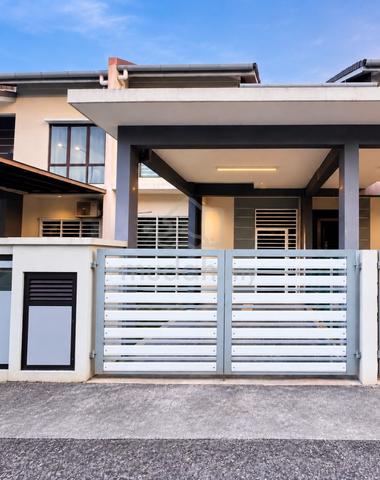 Facing Open Double Storey Bandar Ainsdale (Murni) Seremban 1