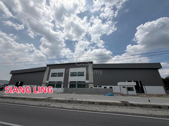 1.5 Storey Detached Light Industrial Factory Warehouse For Sale 400Amp 1