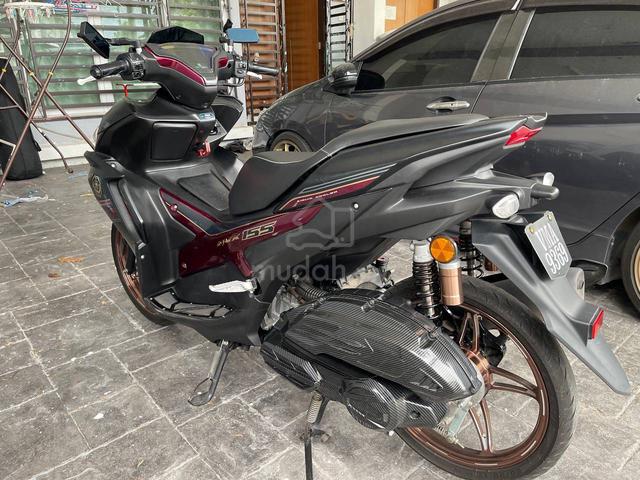 Carousel Image