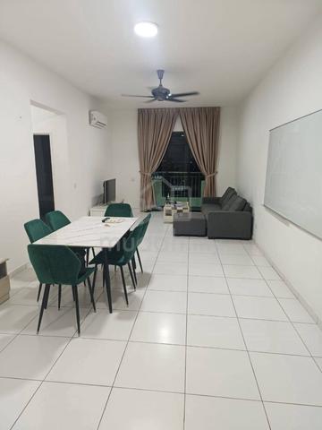 Sky View @ Bukit Indah 1