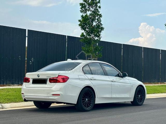 Bmw 318i Luxury 1.5 FACELIFTš„FULL LOANā
- 2