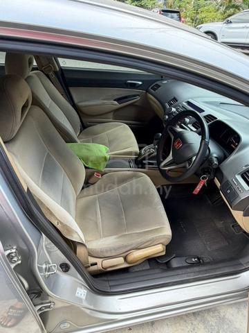 2009 Honda CIVIC 1.8 S i-VTEC FACELIFT (A) - 4