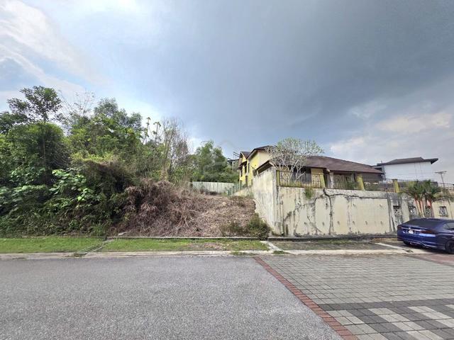 (6017sqft) Bungalow Lot Putra Hill Residency Bandar Seri Putra Bangi 1