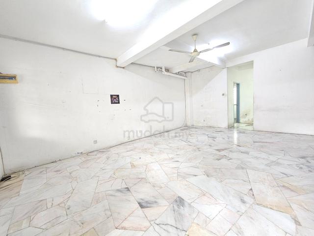{Full loan} 2 Storey Terrace @ Taman Saujana Puchong 1