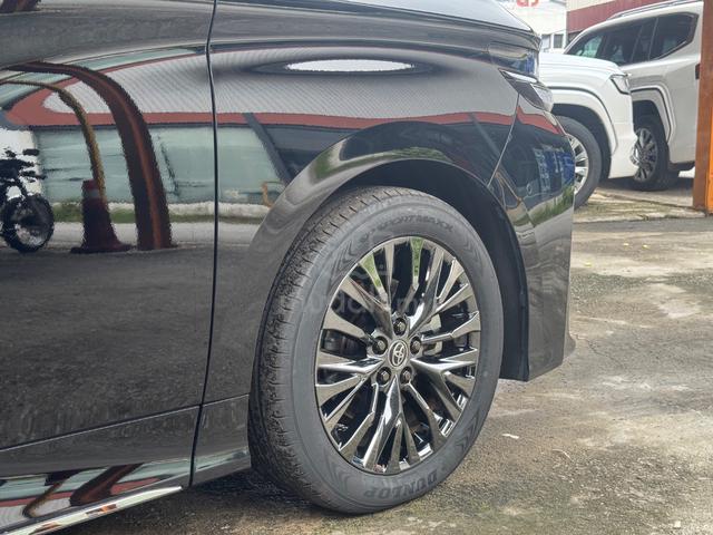 MILEAGE 5K ONLY 2024 Toyota VELLFIRE 2.4 Z PREMIER - 4