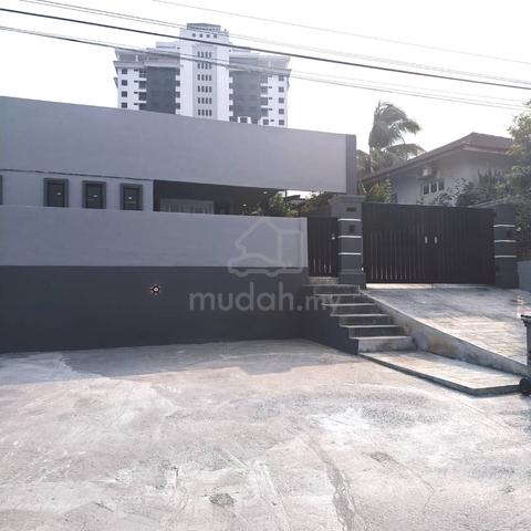 Larkin Single Storey Bungalow House For Sale @ Near Ciq Johor Bahru 1