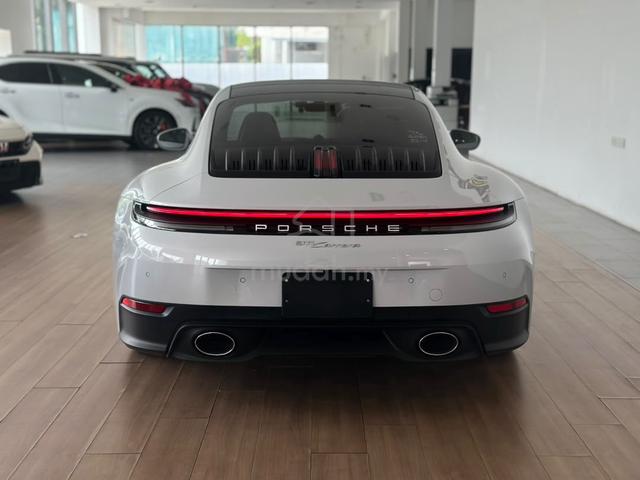 RECON UNREG 2025 Porsche 911 CARRERA 992 *ICE GREY - 5