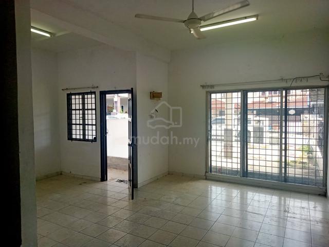 Bandar Puteri Klang 2-Storey Terraced House For Rent 1