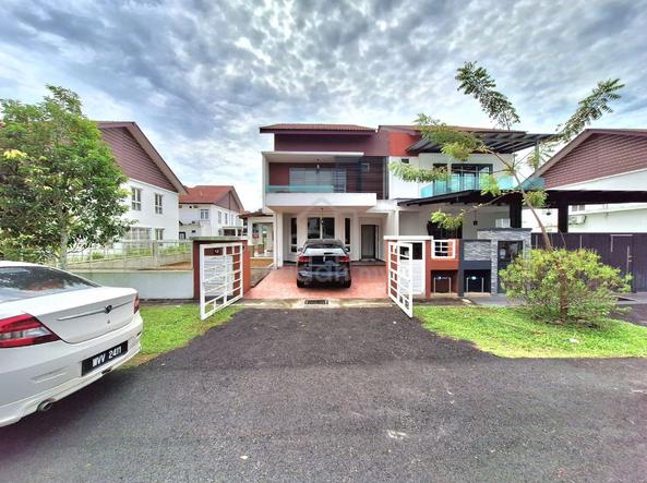 RENOVATED GUARDED Near KLIA Semi D House Jenderam Damai Dengkil 1