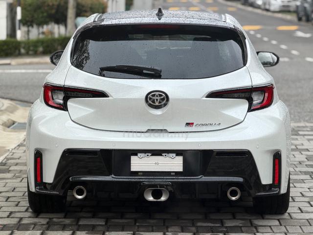 2025 Toyota GR COROLLA 1.6 RZ 4WD AUTO - 4