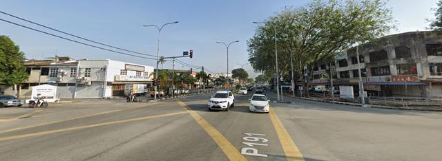 Raja Uda Facing Main Road 3 Stry Shoplot Corner For Sale 1