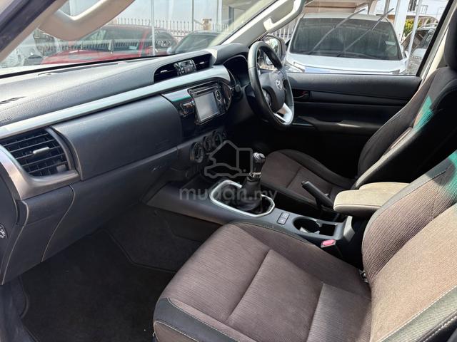 2017 Toyota HILUX 2.4 G VNT (M) - 3