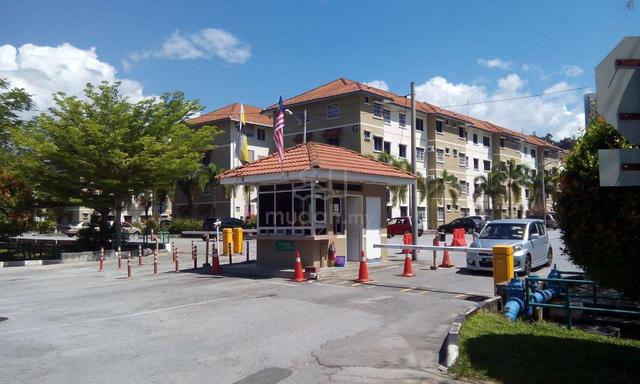 Permai Lakeview Apartment 1