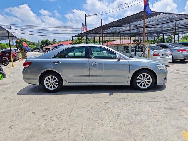 2011 Toyota CAMRY FULL SPEC 2.0 (AUTO) - 2