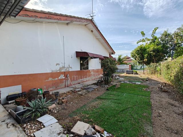 Spacious [Corner Lot] , [Malim Jaya] , Single Storey Terrace House 1