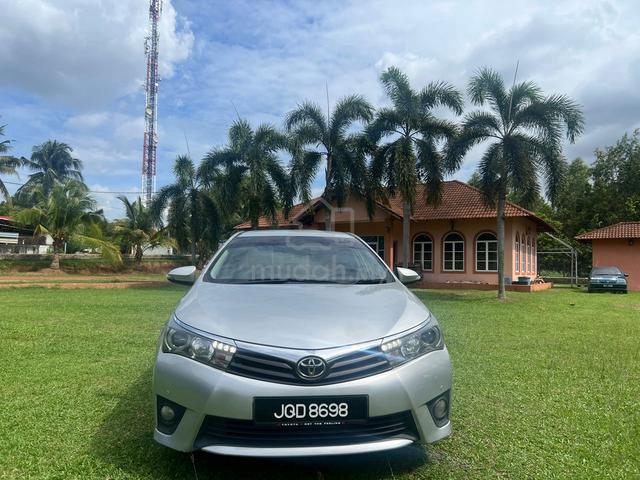 2014 Toyota COROLLA ALTIS 2.0 V FACELIFT (A) - 2
