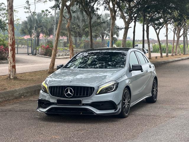 2017 Mercedes Benz A-CLASS 1.6 200 AMG LINE (CBU) - 2