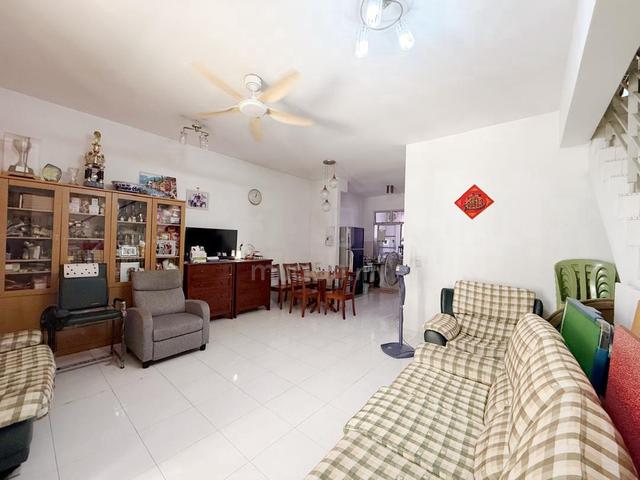 hot area TMN SETIA INDAH PRECINCT 9 g&g 2.5 storey terrace freehold 1