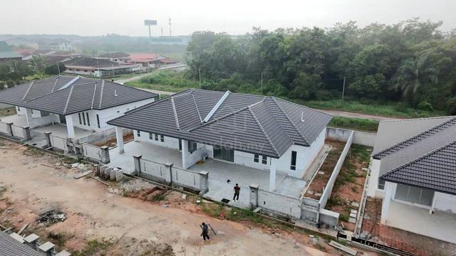 (RUMAH BARU) Belakang Econsave Bakri 1