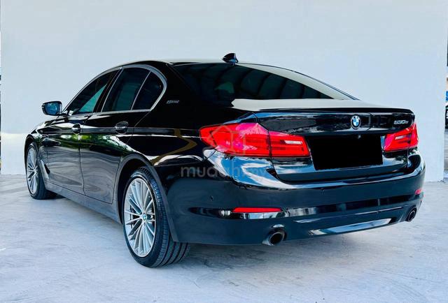 Bmw G30 530e M-Sport 2.0T F/Service Rec Fulloan - 2