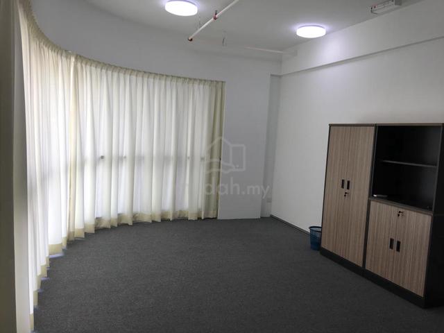 Kelana Square Shop Office Low Floor 3 Minute Walk to LRT Station 1