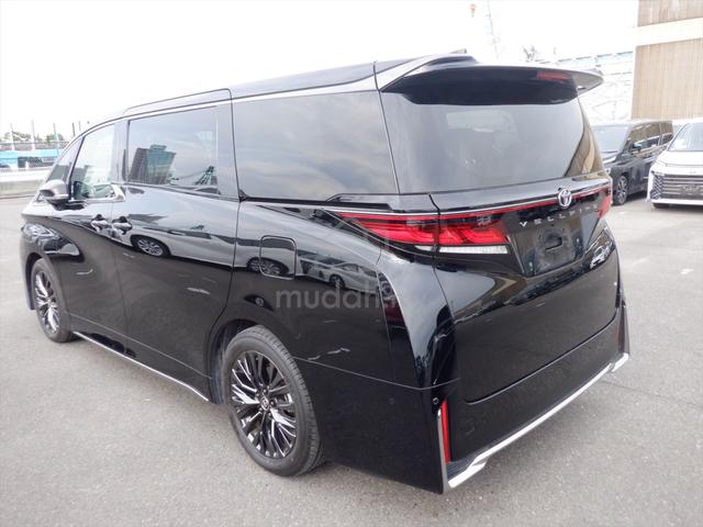 (GRADE 4.5A) Toyota VELLFIRE 2.4 Z PREMIER 2024 - 4