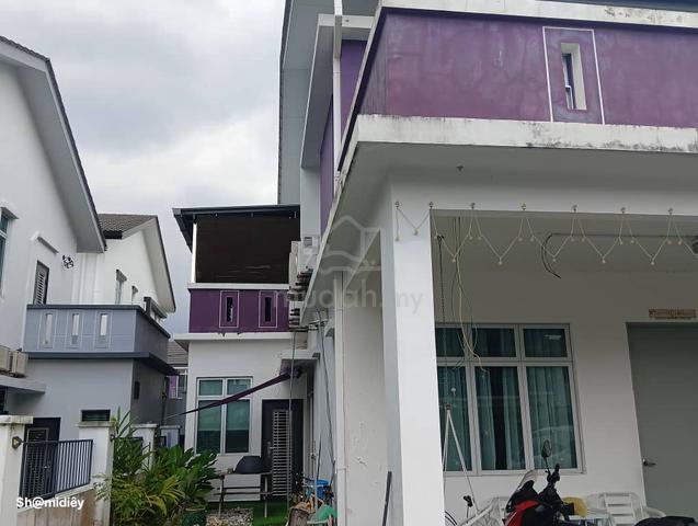 Cat Exclusive & Dapur Yang Kemas Auto Nampak MEWAH -Pulai Mutiara Joh 1