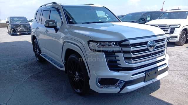 2023 BOOKNOW Modellista Toyota LANDCRUISER 3.5ZX - 3