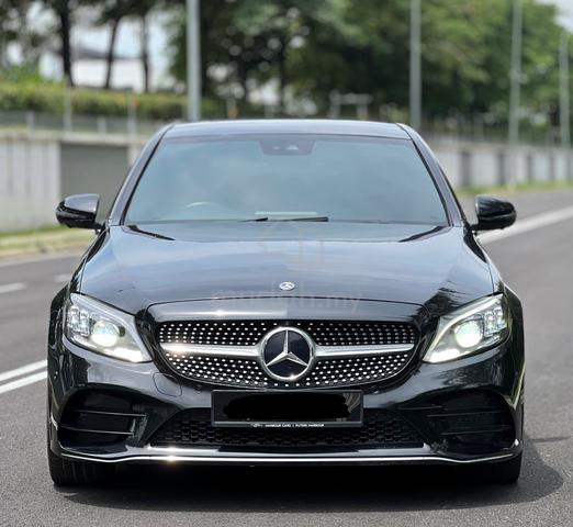 2018 Mercedes Benz C300 2.0 AMG LINE (CKD) (A) - 2