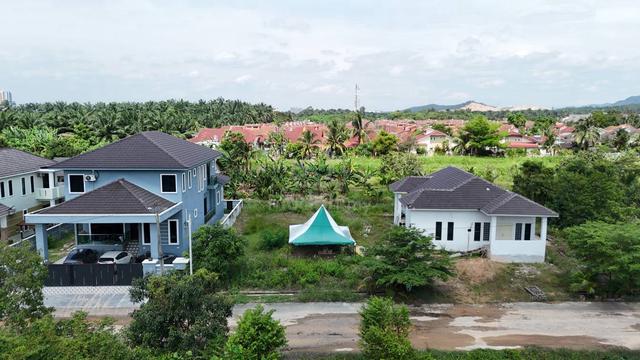 Bungalow Lot Labu Lanjut Sepang 1