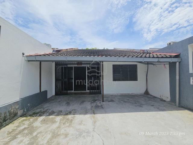 Single Storey Terrace SS4 Kelana Jaya, Petaling Jaya 1