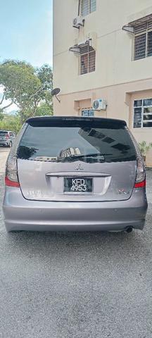2005 Mitsubishi GRANDIS 2.4 LUXURY (A) - 2