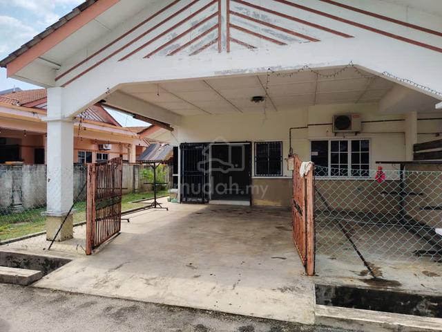 Rumah Semi-D @ Taman Alor Ara Dahlia 1