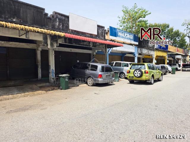 FACING ROAD @ Single Storey Shop Lot Taman Selesa, Bedong FOR SALE 1