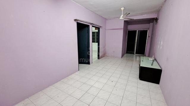 Golden Villa 1