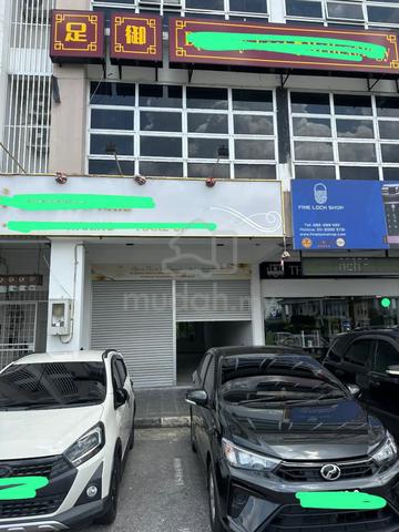 3rd Mile ground floor shop facing main road for rent 1