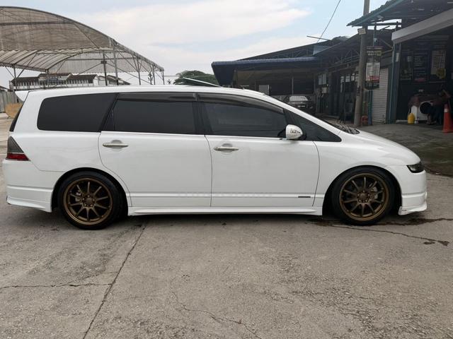 2004 Honda ODYSSEY 2.4 ABSOLUTE (A) - 4